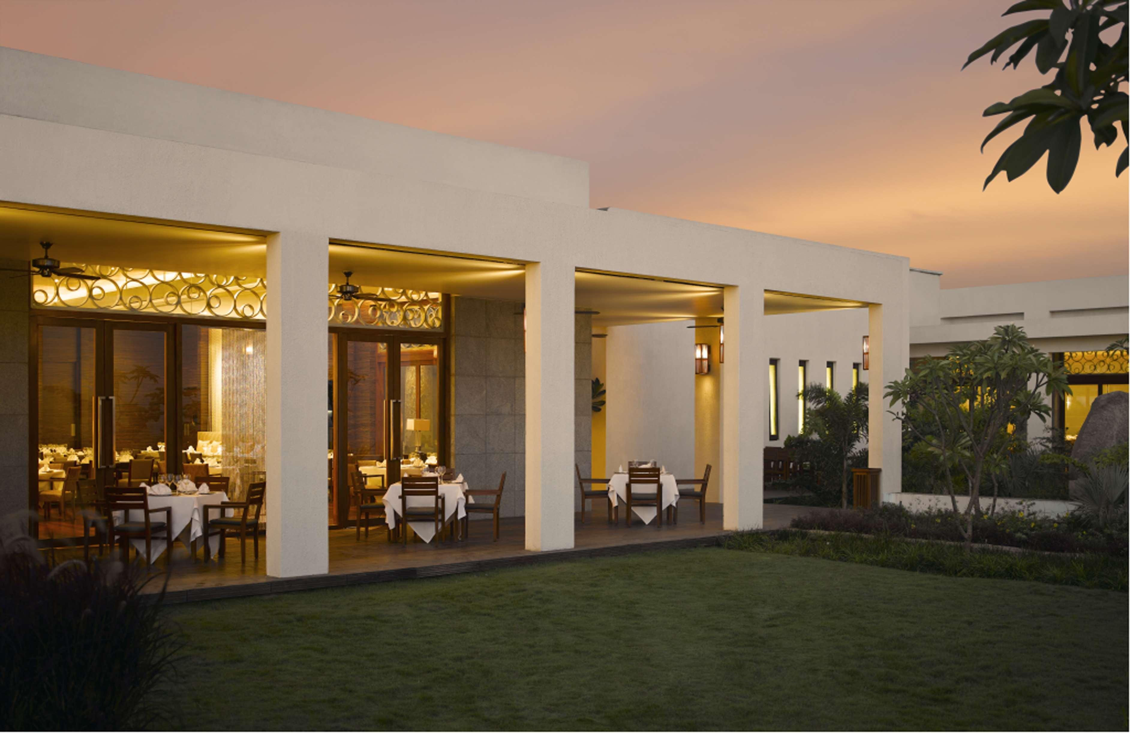 Hyatt Hyderabad Gachibowli Hotel Exterior photo